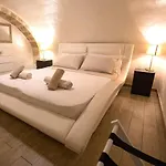 House 78 * Bari