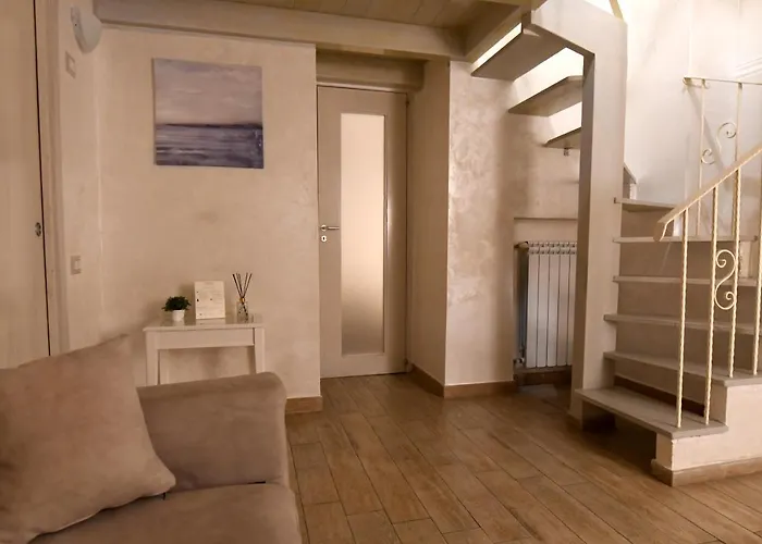 House 78 Apartament *