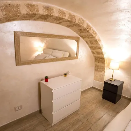 House 78 Бари